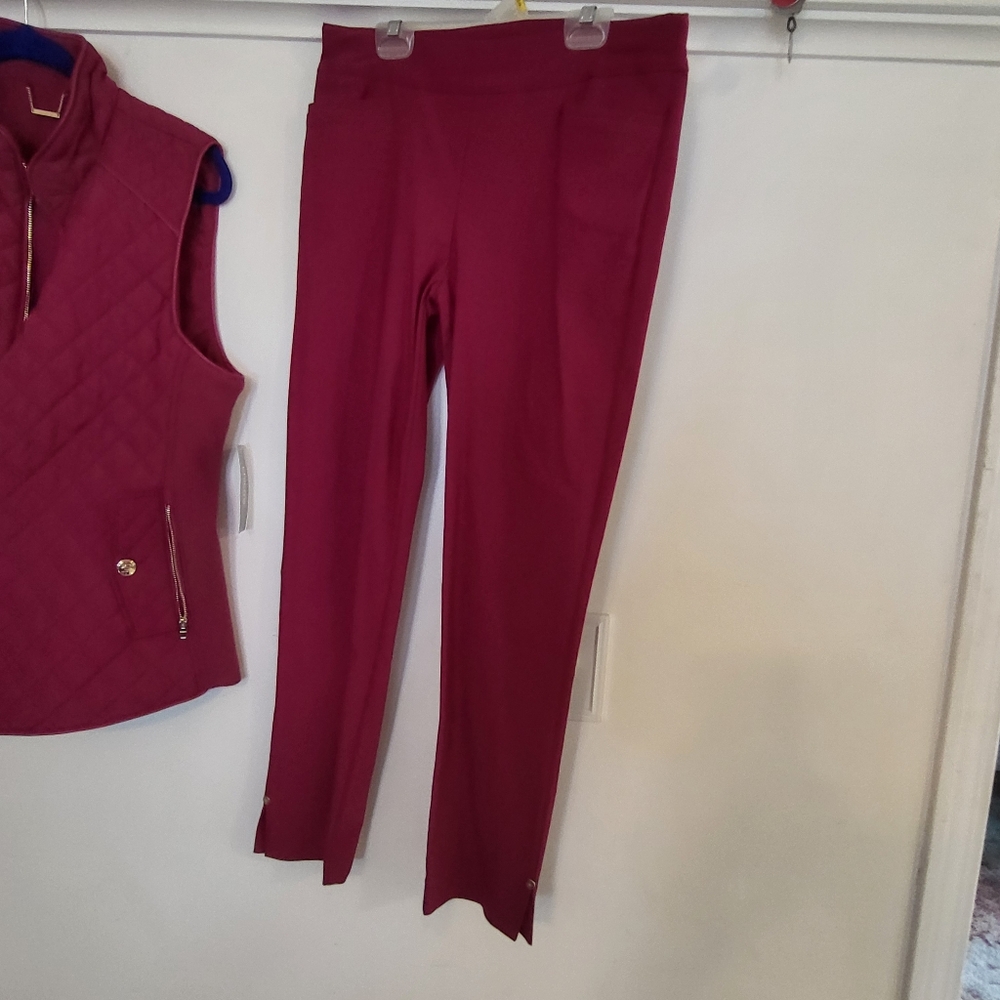 NWT Chico's Fuchsia Pants
